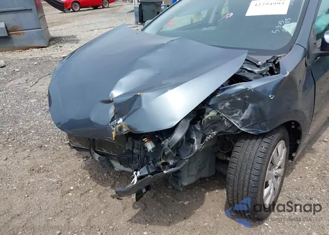 2015 Toyota Corolla Le from USA, damaged, VIN 2T1BURHE2FC282576